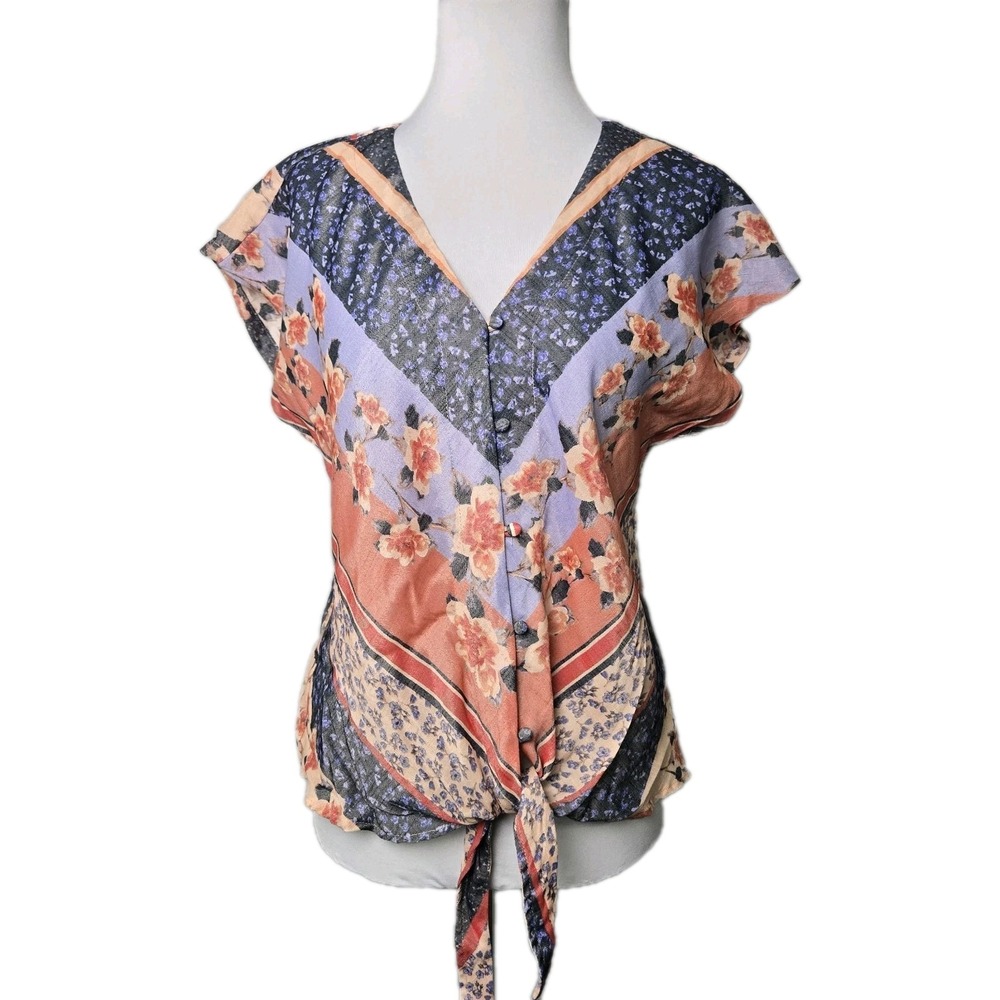 BOBEAU Floral Button & Tie Front Top‎ Size Small S